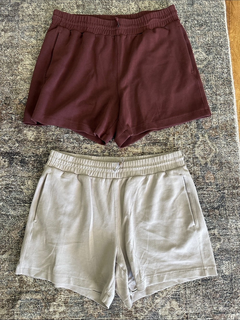 Avia Women's Lg  Athletic Pull-On Shorts — Maroon and Khaki